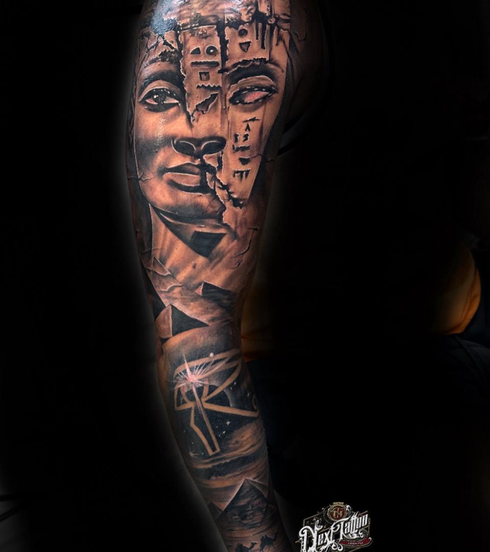 Tatouage tribal polynésien réalisé à Paris - Next Tattoo